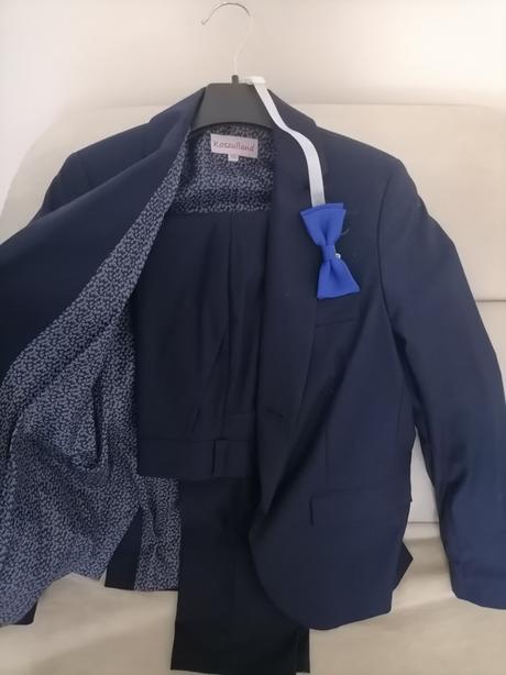 Chlapčenský oblek, 140