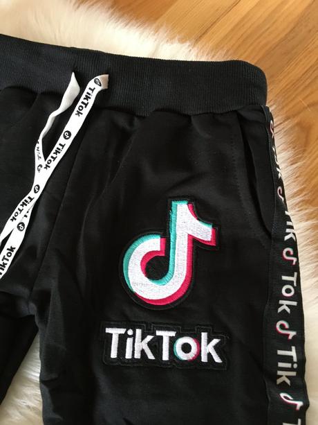Dievčenská tepláková súprava tik tok., 110 / 116
