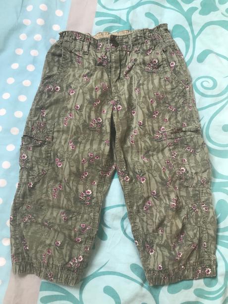 Lahké nohavice, lindex,116