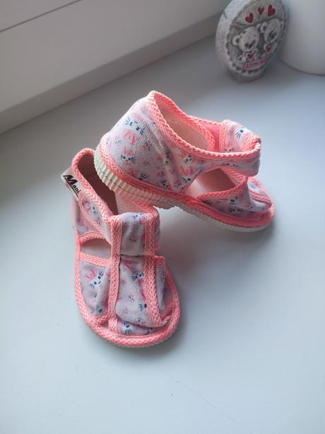 Papučky manik 19 - zajačiky, manik,19