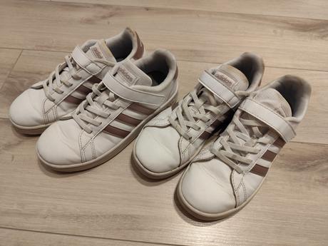 Tenisky adidas, 34