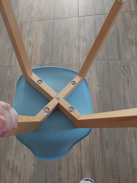 Dizajnova  detská stolička, 