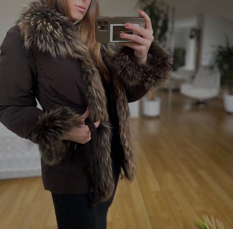 Luxusná kožušinová bunda s pravou kozusinou, s