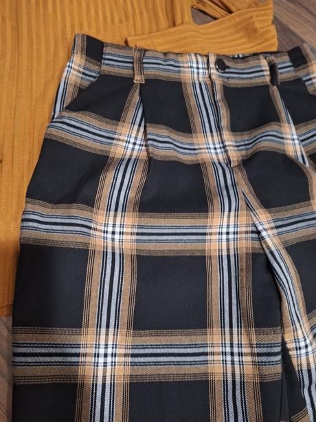 Nohavice + rolák grátis, 38