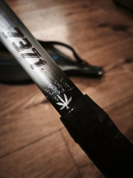 Badmintonová raketa shangguan sport + obal,