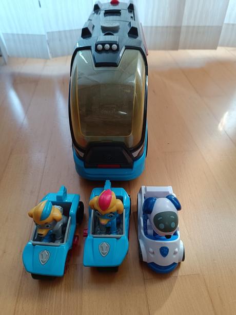Paw patrol transporter s vozidlami a zvukmi,
