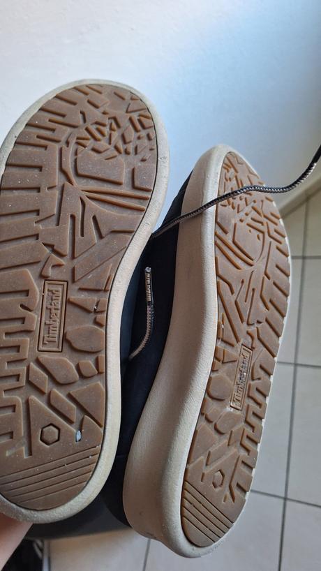 Tenisky -topanky č.37.5, timberland,37