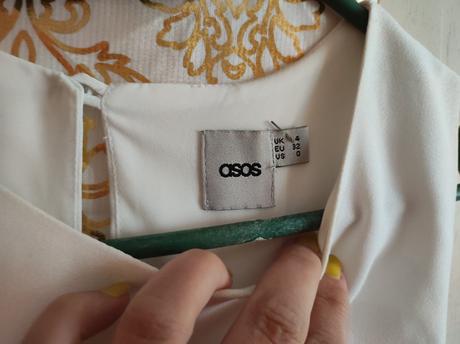 Volánový blúzkový top, 32