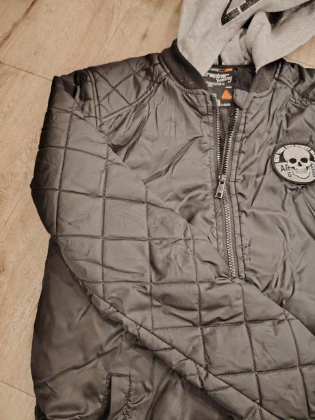 Prechodná bunda, chapter young,170