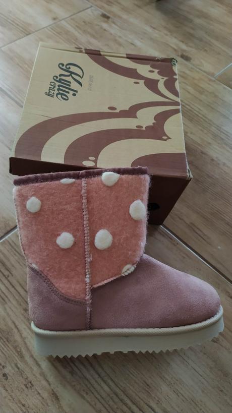 Dievčenské snehule, 30