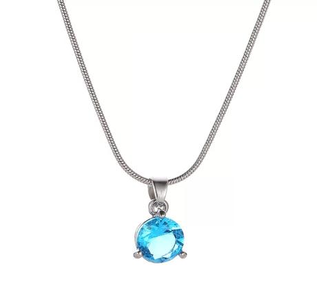 Elegantný set- náušnice a retiazka s príveskom,