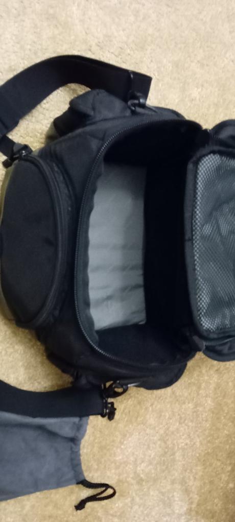 Fotoaparát s príslušenstvom, panasonic