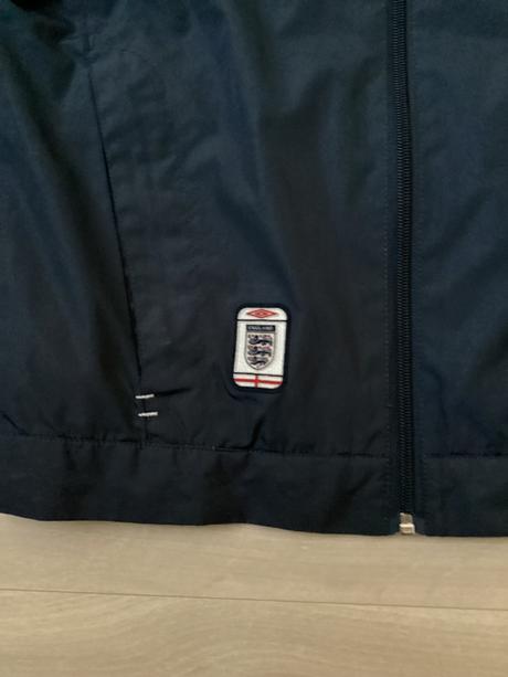 Chlapčenská tenká bunda, umbro,122