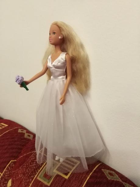 Barbie nevesta, 