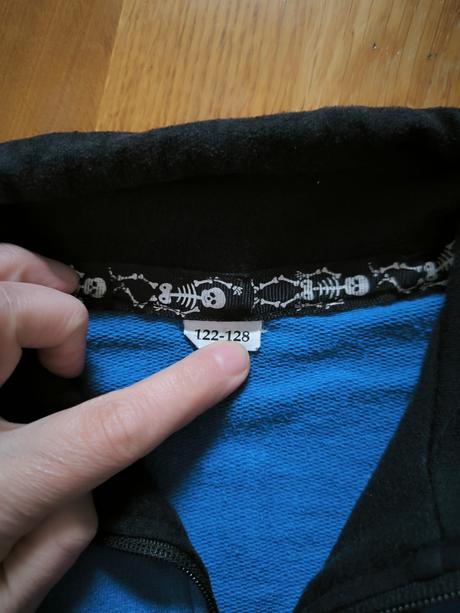 Dlhšia mikina modelko, modelko,122