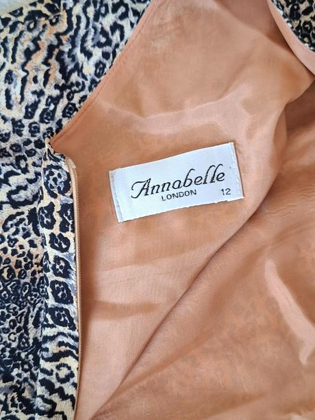 Dámske puzdrové šaty veľ. 40, 40