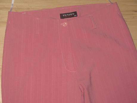 Ružové nohavice, 40