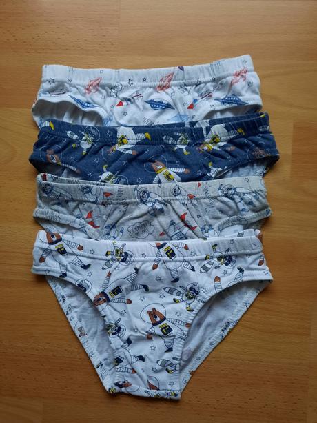 Chlapčenské slipy, 122