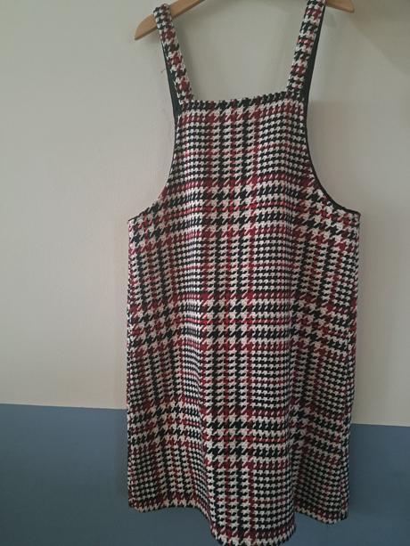 Kárové podšité šaty, next,152