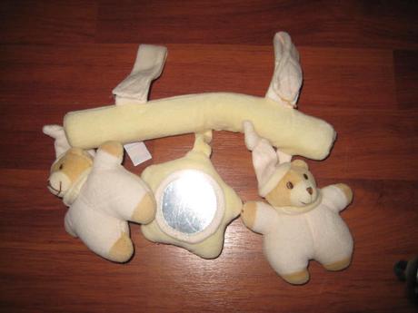 Hrazdička na vajíčko medvedíkovia, 