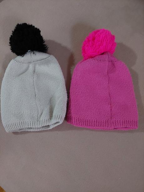 Dievčenské zimné čiapky, 104
