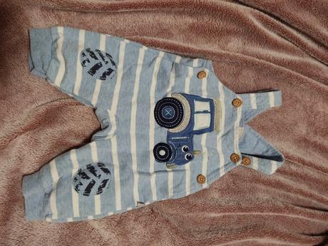 Nohavice na traky, smile,62