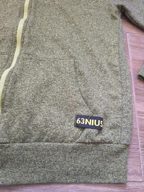 Mikina č.140, sinsay,140