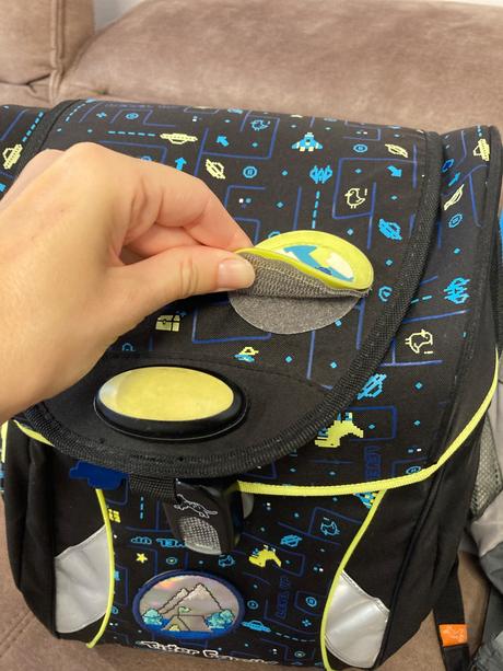 Aktovka ergonomicka pre prvacika + zdarma batoh,