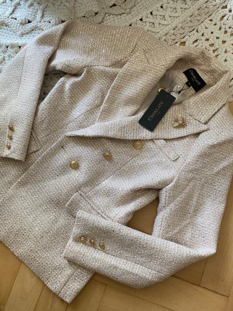 Tvídove sako, 38
