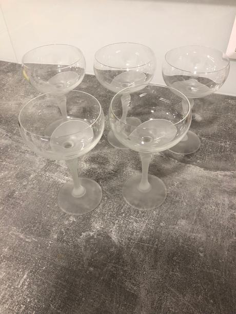 Sklenené poháre,
