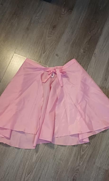 Sukna zavinovacia kostým.,