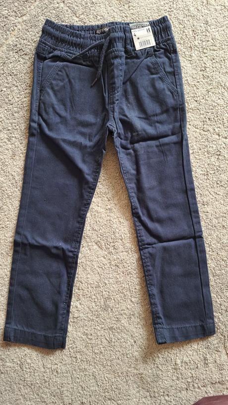 Nohavice, in extenso,104