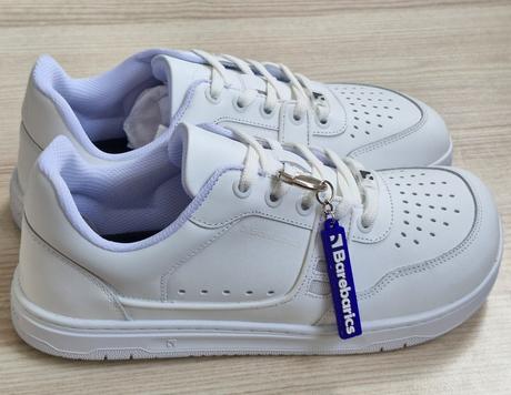 Arise - all white 39 x360, be lenka,39