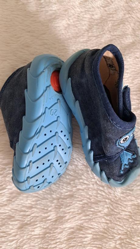 Papucky, elefanten,20