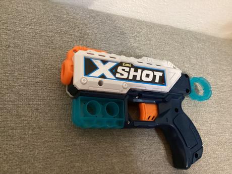 X shot zuru bez nábojov,