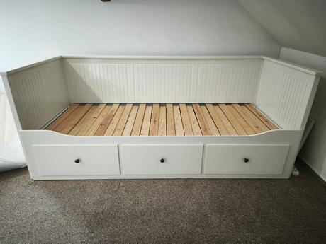 Ikea posteľ, šírka (cm): 80,dĺžka (cm): 200