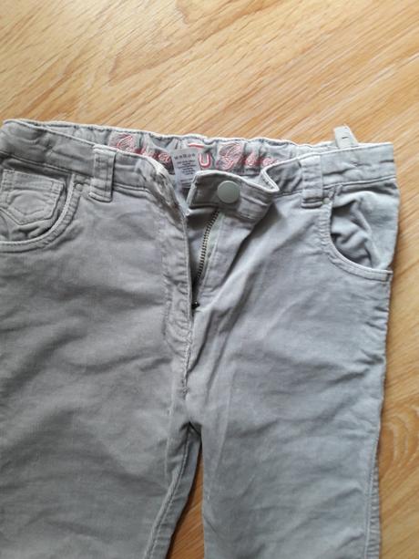 Tenke menčestrove nohavice--tu-'134, tu,134