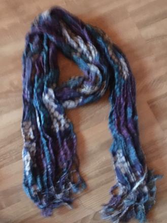 Mäkký šál 1x použitý+grátis druhý šál, m