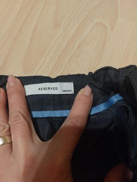 Spoločenské nohavice, reserved,140