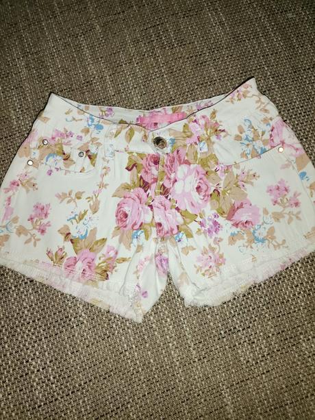 Krátke nohavice miss grace veľ. xs, 188