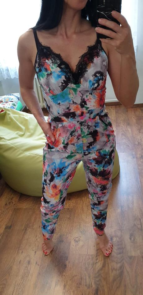 Kvetinkovy overal, 36