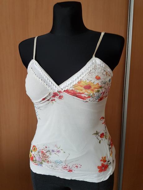 Letný kvetovaný topík s, s