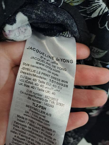 Kvetinkové šaty 40/l, 40