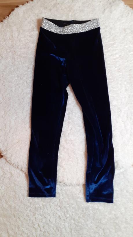 Uzasne zamatove leginky, f&f,116