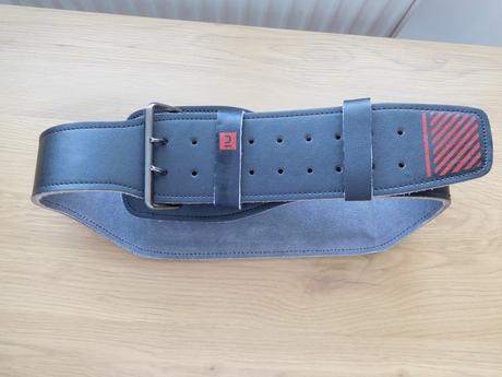 Kožený pás do posilňovne, 