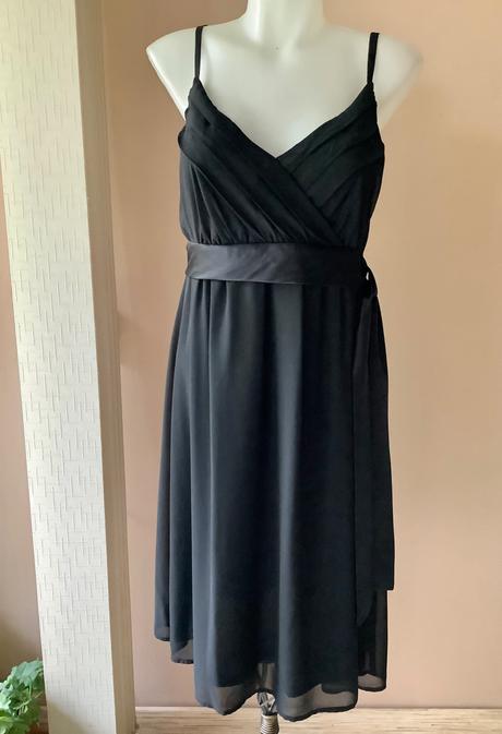 Krasne šaty/222, esprit,38