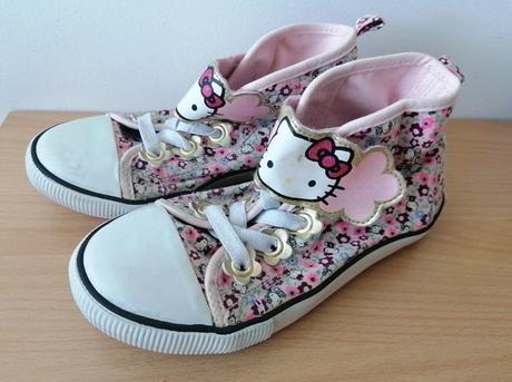 Platenky hello kitty, h&m,31