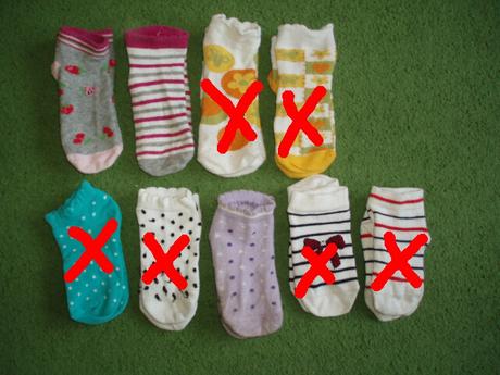 3 páry kotníkových ponožiek, 27