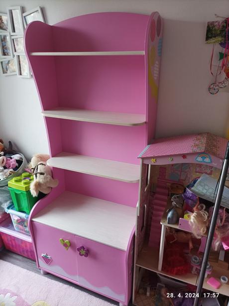 Detská dievčenská zostava, 