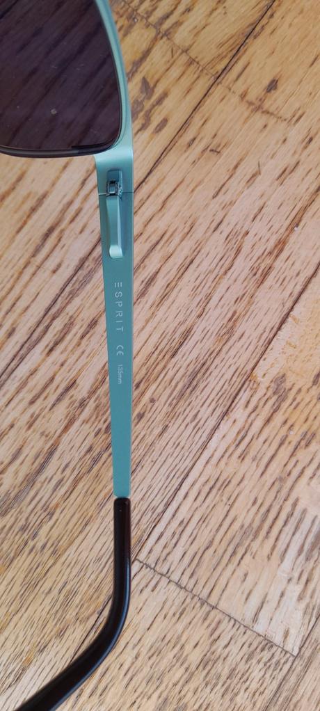 Ram na okuliare esprit, esprit